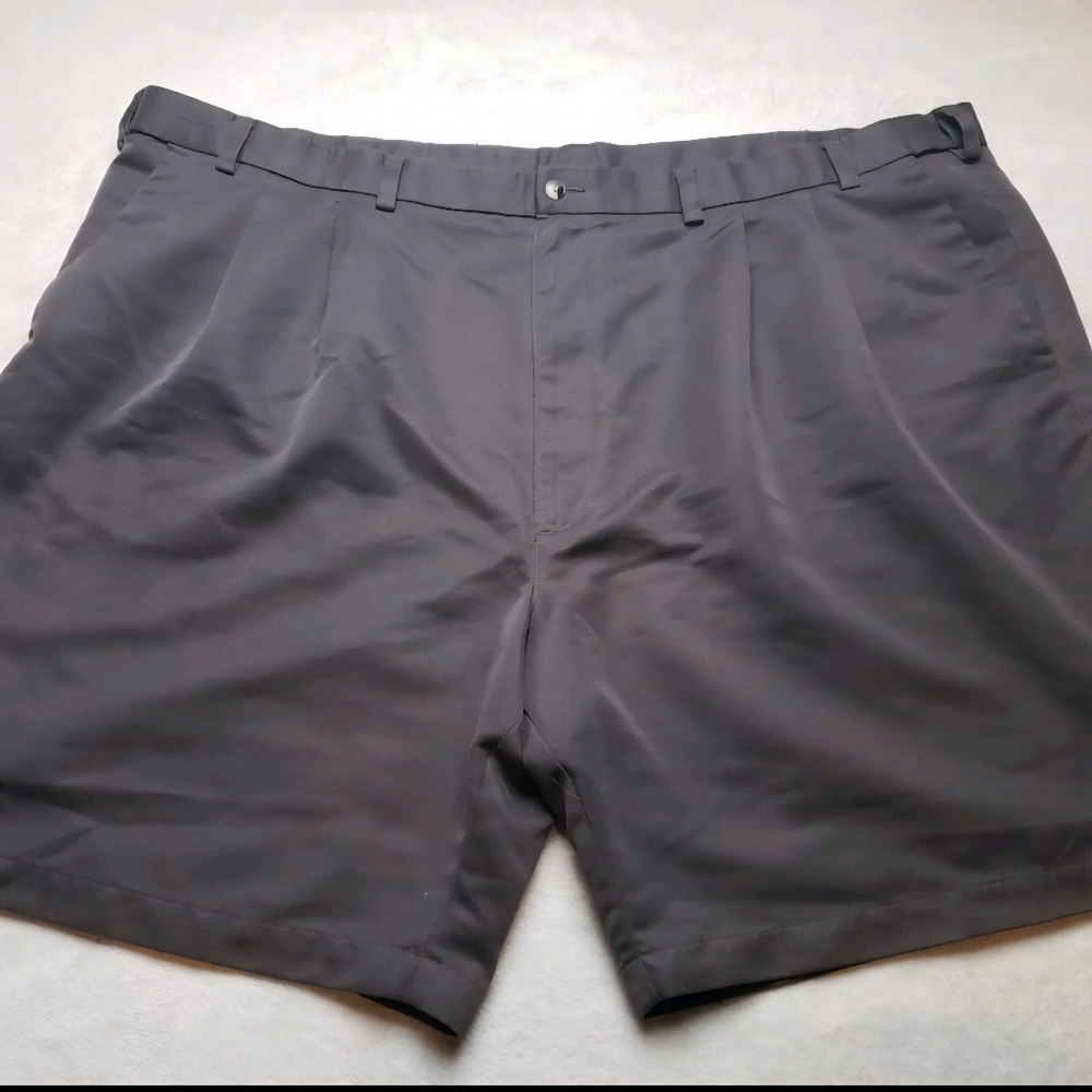 Roundtree and Yorke Dark Brown Mens Shorts Size 52 Easy Care Relaxed Fit Zipper
